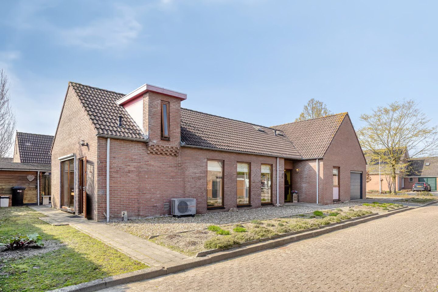 Vrijstaande woning te koop: Mosselbank 16, Philippine