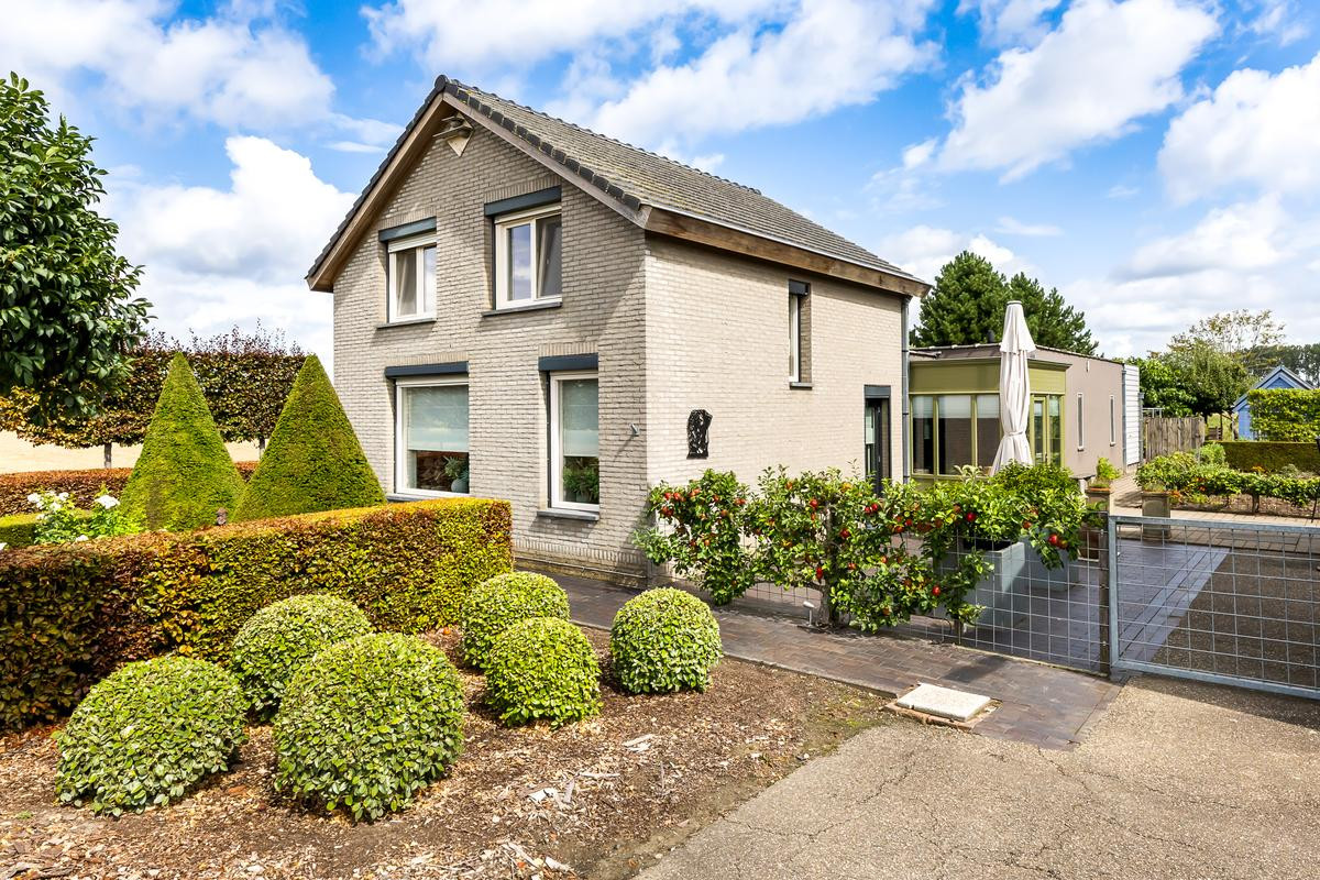 Vrijstaande woning te koop: Zandstraat 90, Philippine
