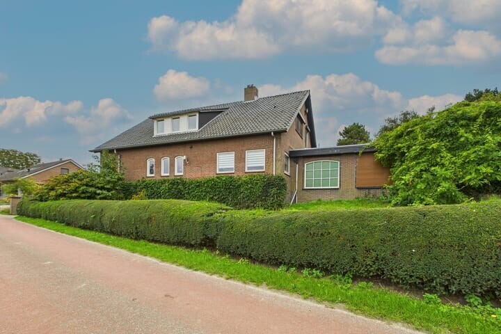 Vrijstaande woning te koop: Sasdijk 31, Hulst