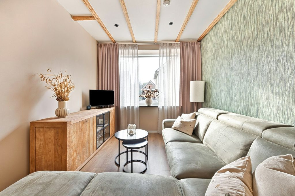 Vrijstaande woning te koop: Julianastraat 80, Heikant