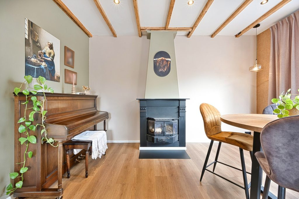 Vrijstaande woning te koop: Julianastraat 80, Heikant