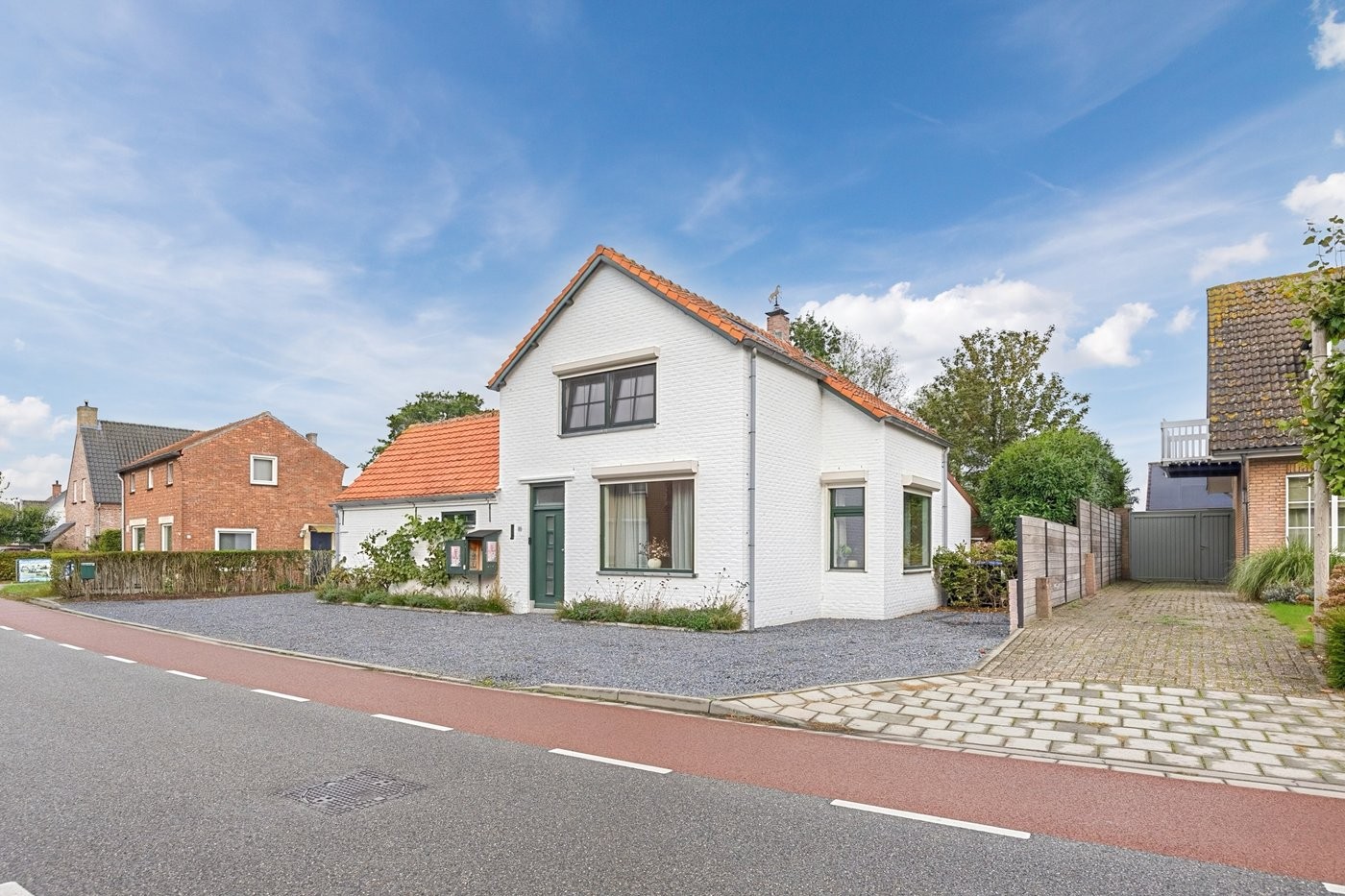 Vrijstaande woning te koop: Julianastraat 80, Heikant