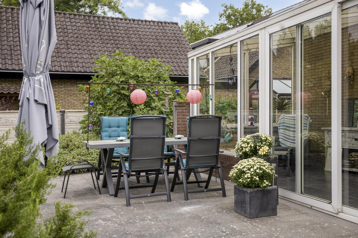 Vrijstaande woning te koop: Rooseveltlaan 57, Axel
