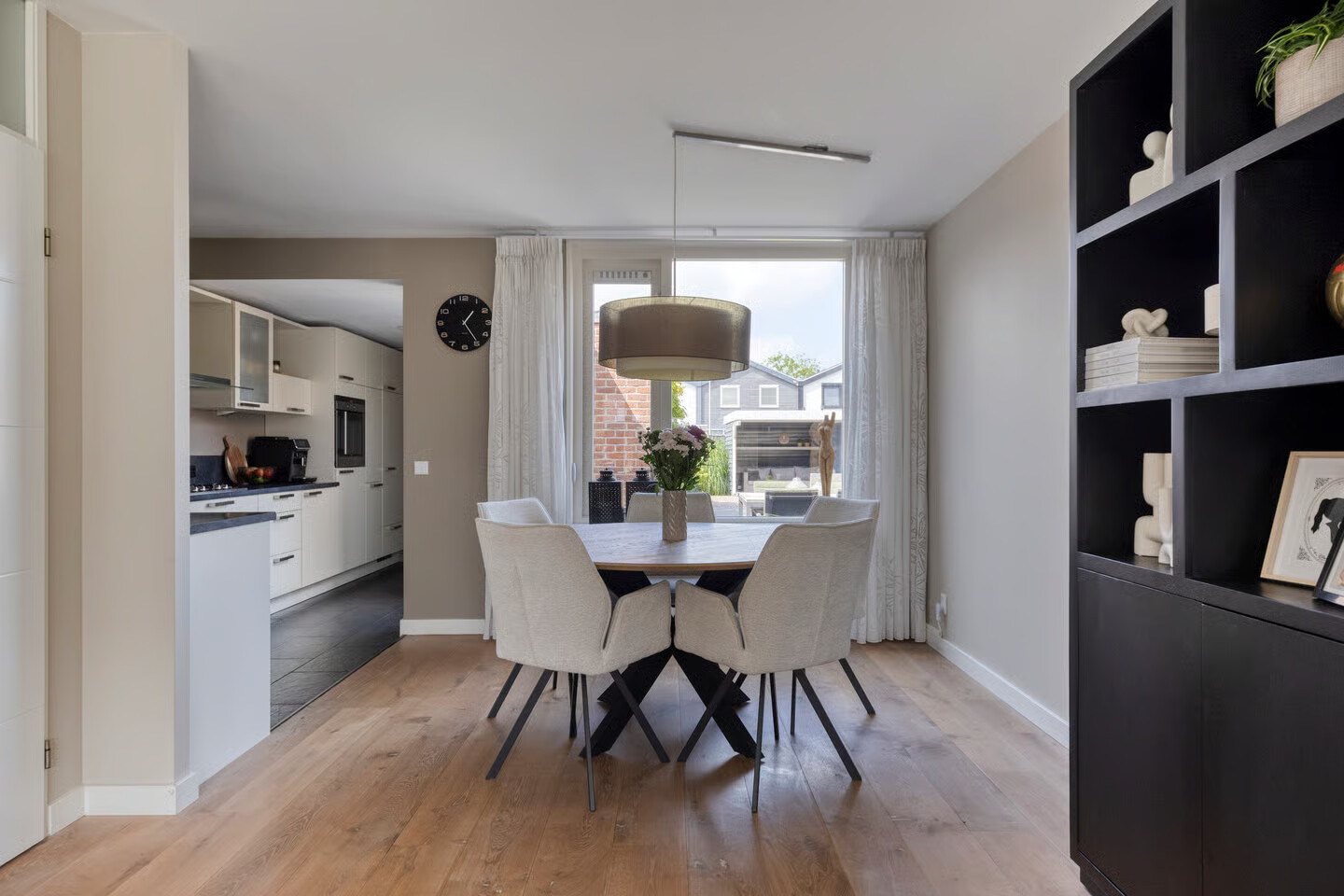 Hoekwoning te koop: Jan van Eyckstraat 12, Axel