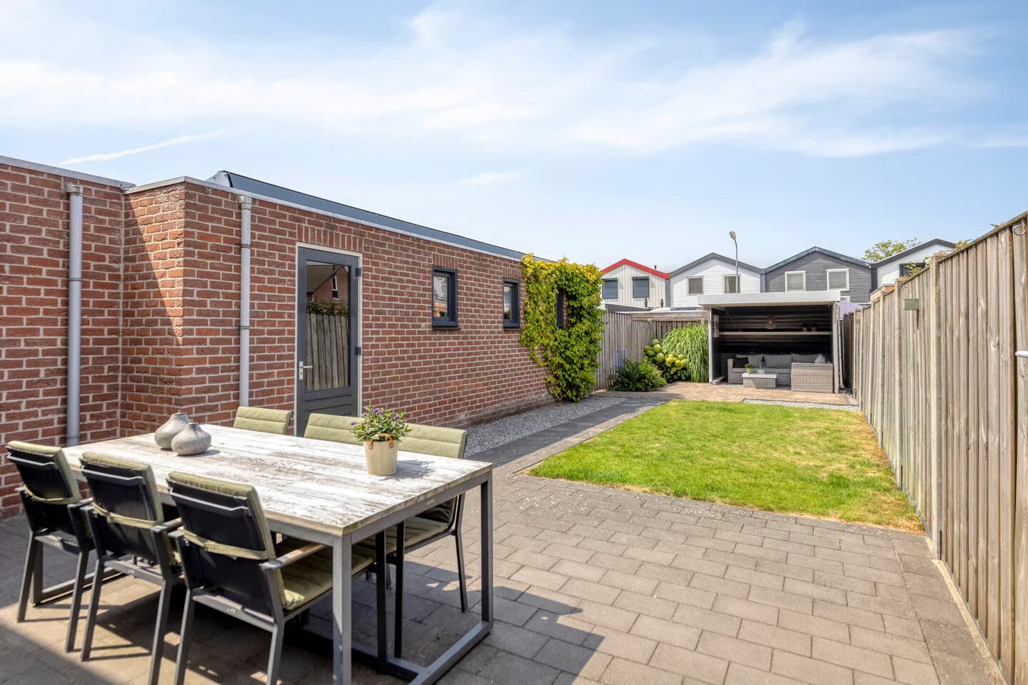 Hoekwoning te koop: Jan van Eyckstraat 12, Axel