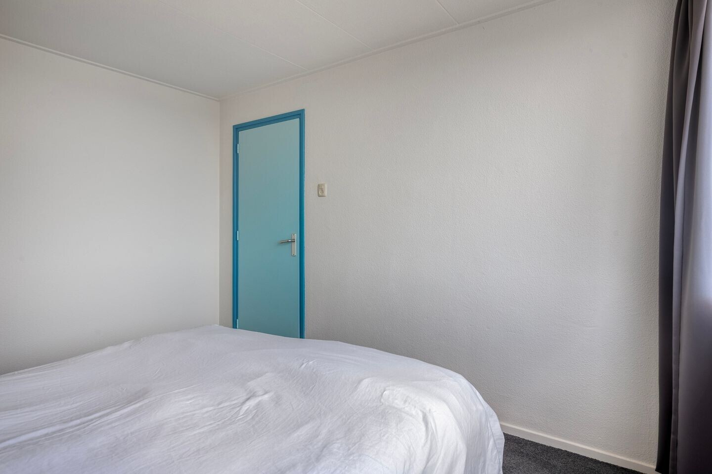 Tussenwoning te koop: van Hall-laan 3, Axel