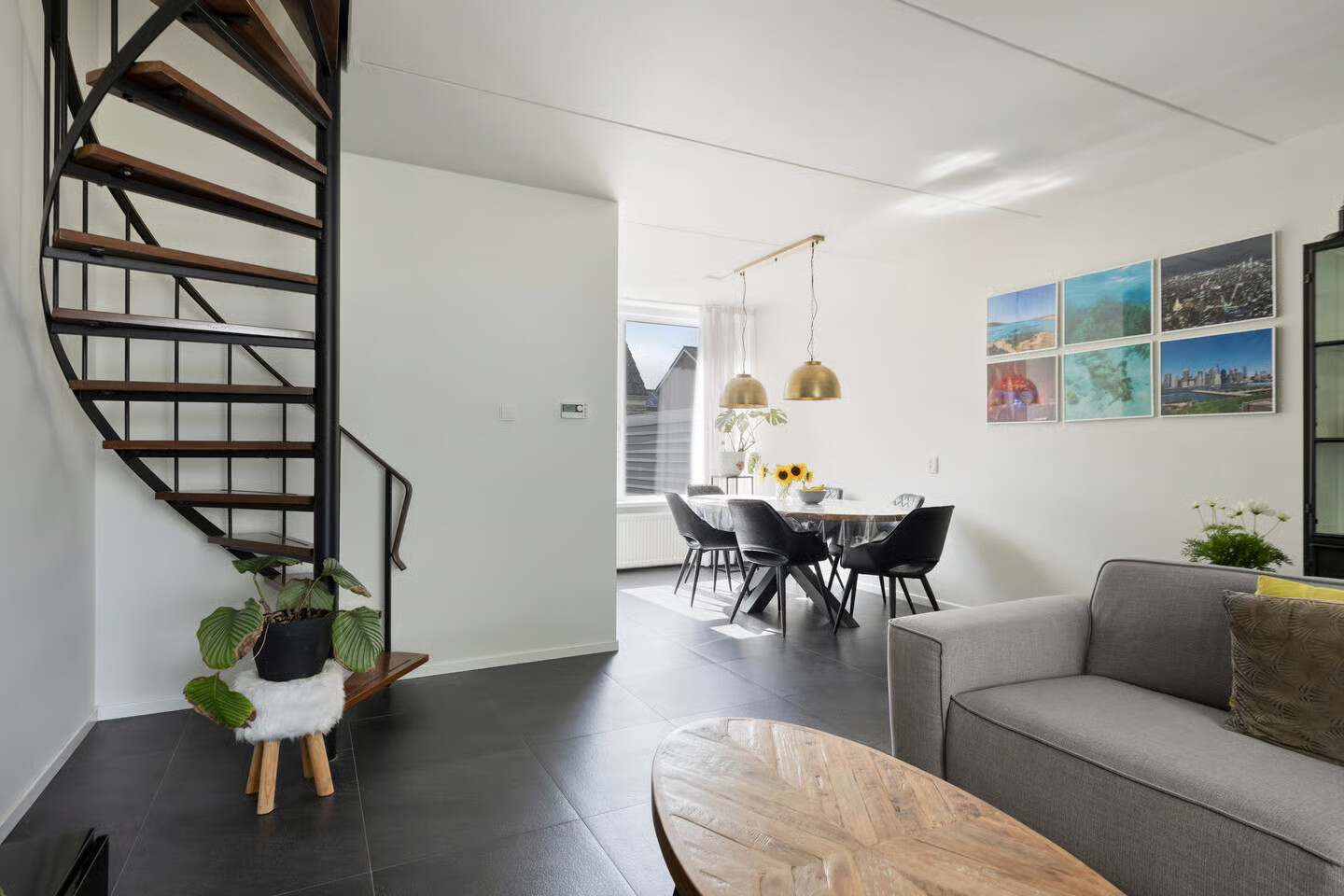 Hoekwoning te koop: Westsingel 80, Axel