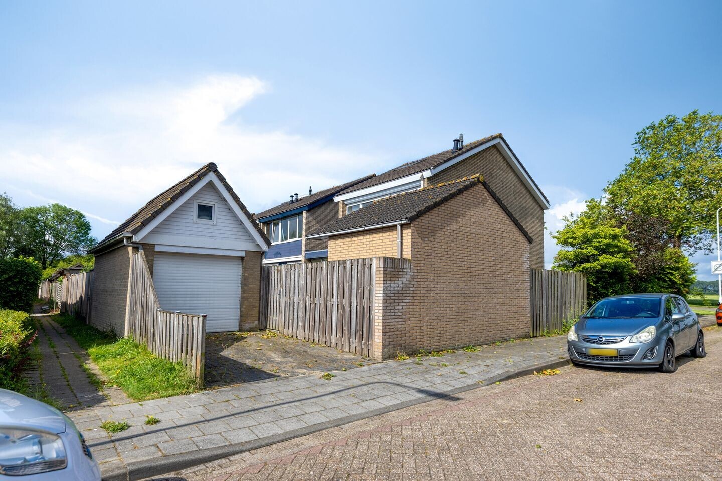 Hoekwoning te koop: Westsingel 80, Axel