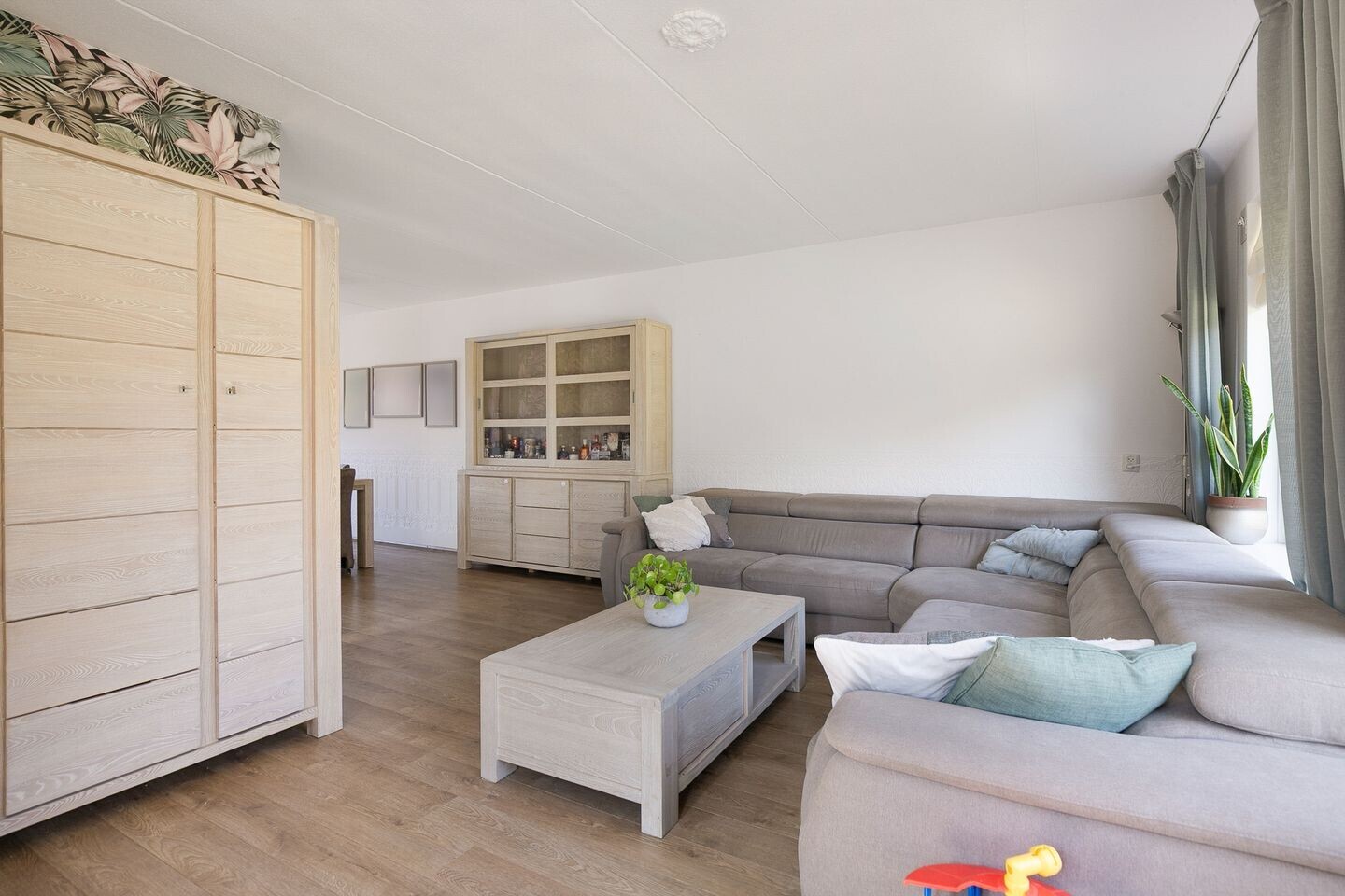 Twee-onder-één-kap te koop: St. Katrijnstraat 6, Zuiddorpe