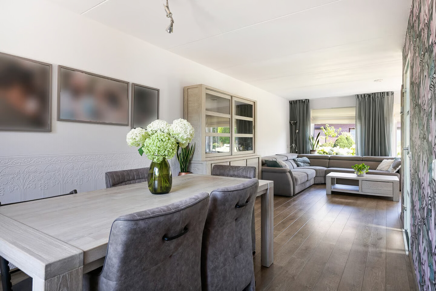 Twee-onder-één-kap te koop: St. Katrijnstraat 6, Zuiddorpe