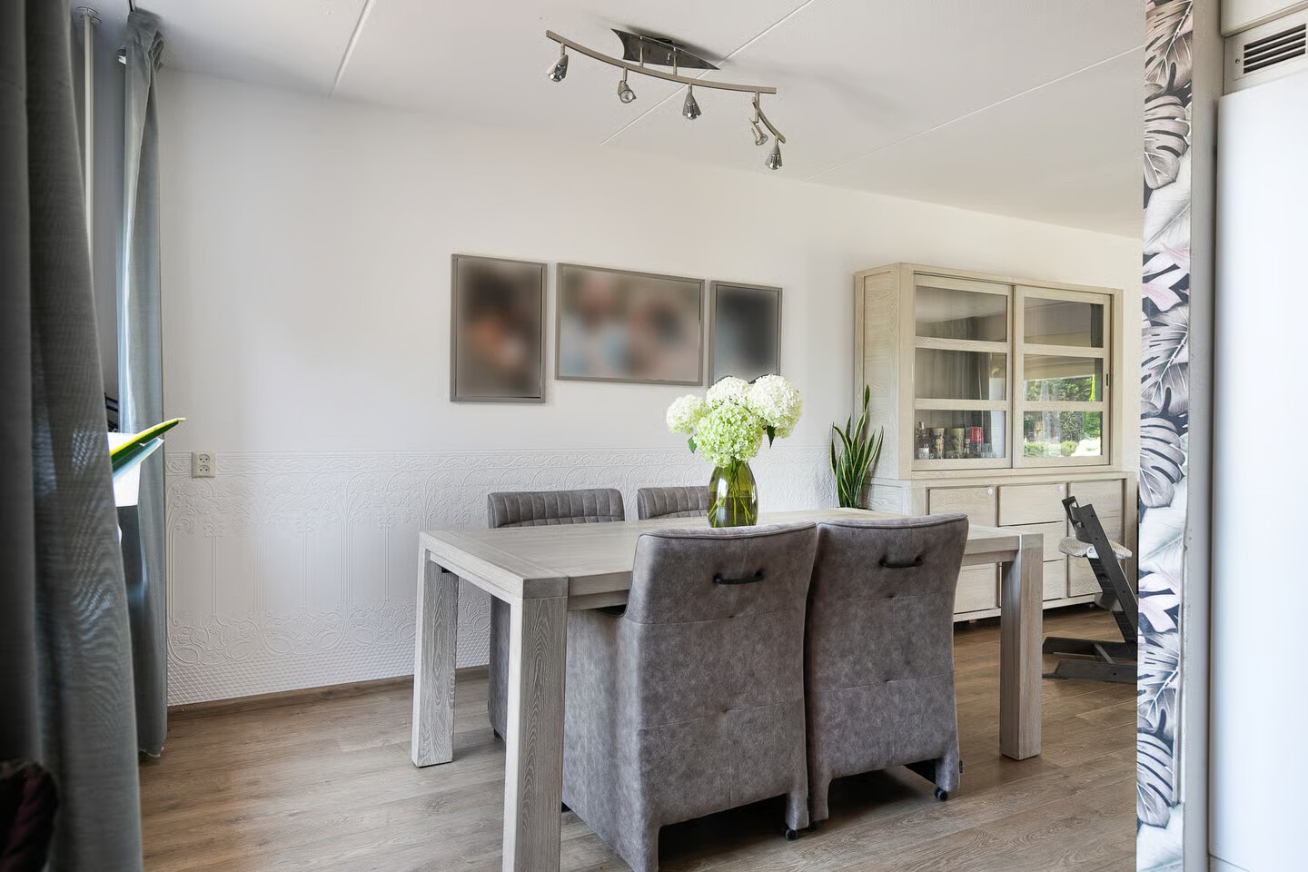 Twee-onder-één-kap te koop: St. Katrijnstraat 6, Zuiddorpe