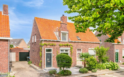 Zoutedijk 12