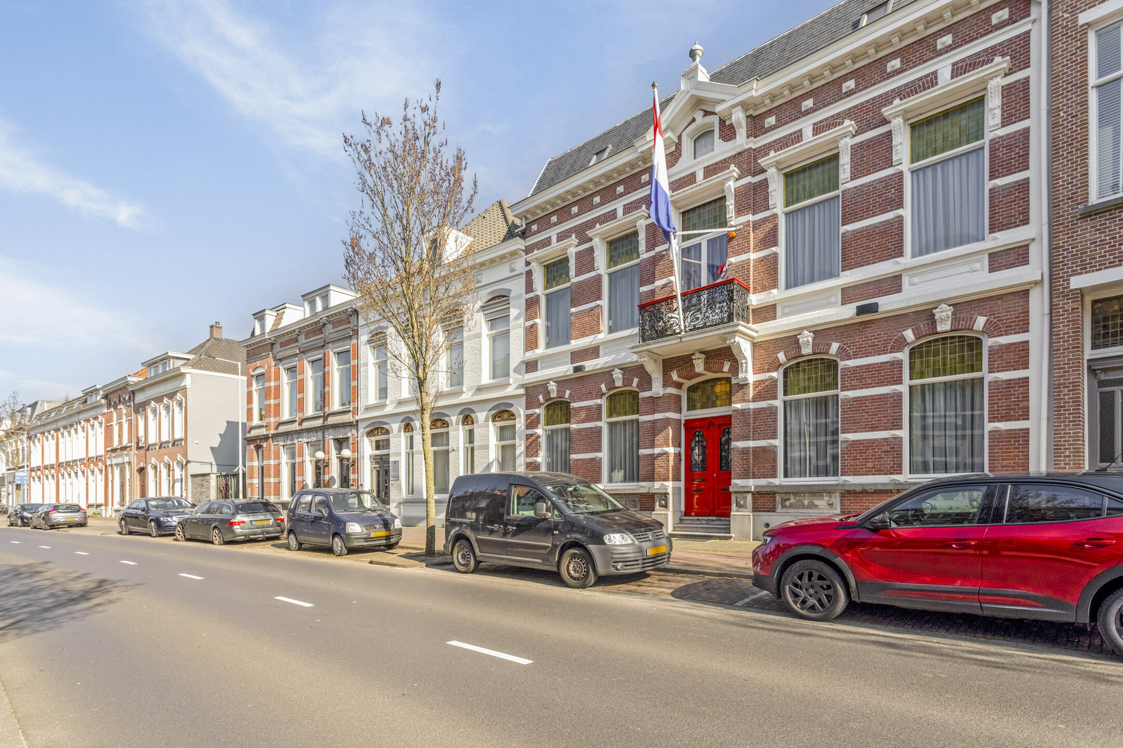 Tussenwoning te koop: antwerpsestraat 39, Bergen Op Zoom