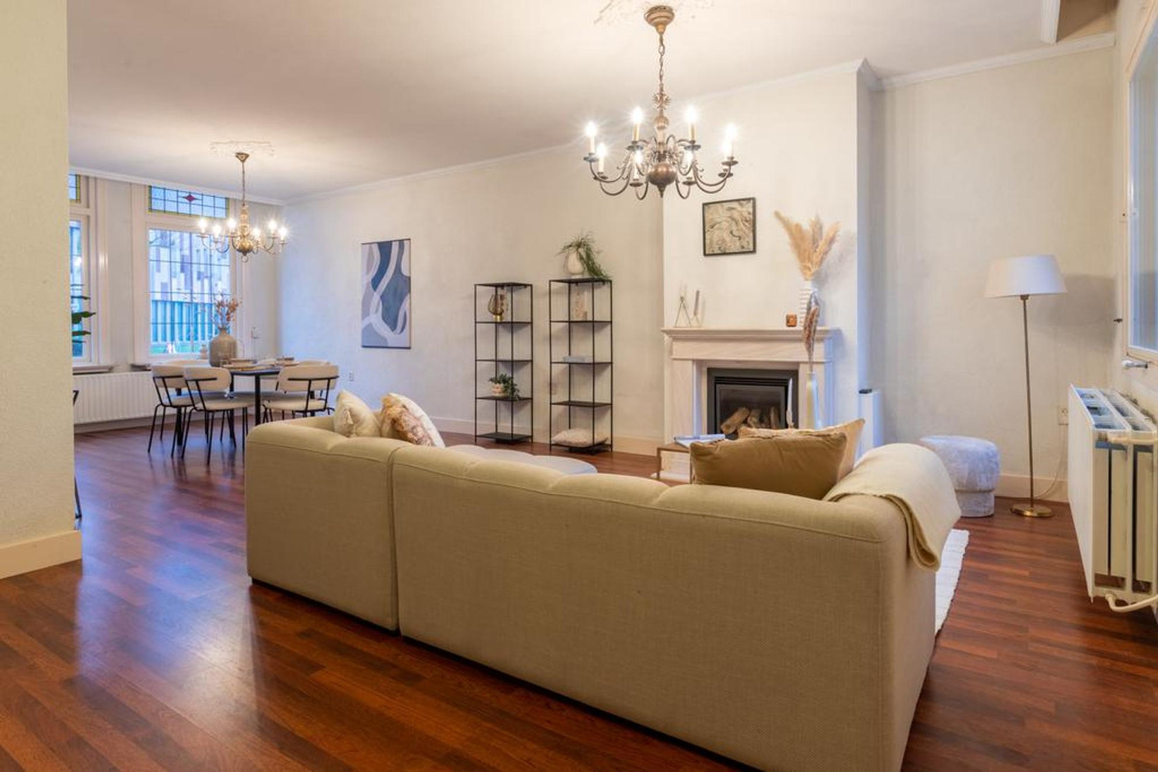 Tussenwoning te koop: Zuid-Oostsingel 15, Bergen Op Zoom