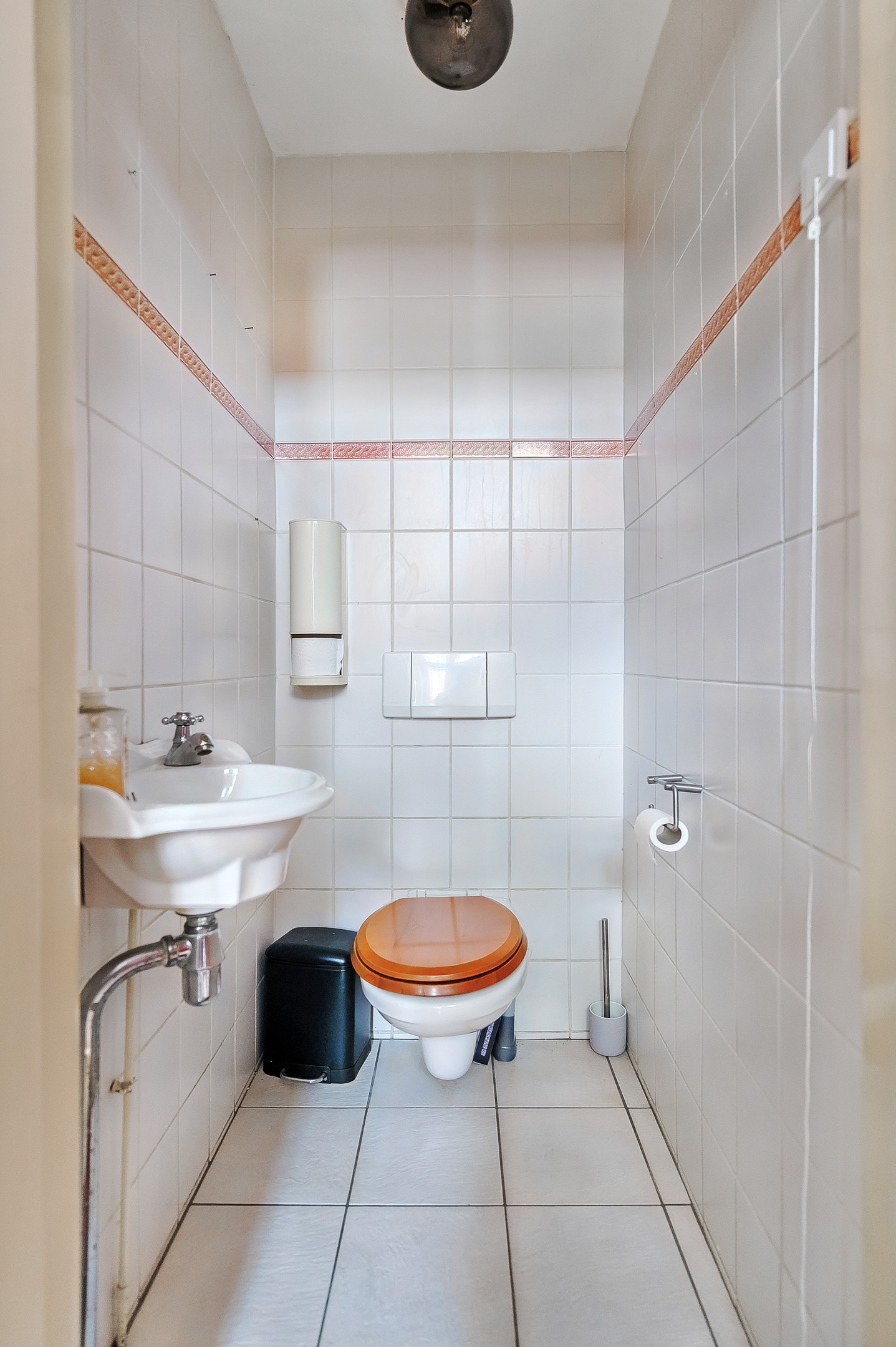 Tussenwoning te koop: Zuid-Oostsingel 15, Bergen Op Zoom