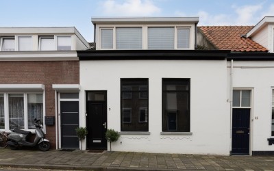 Huis te koop Molenbergstraat 9