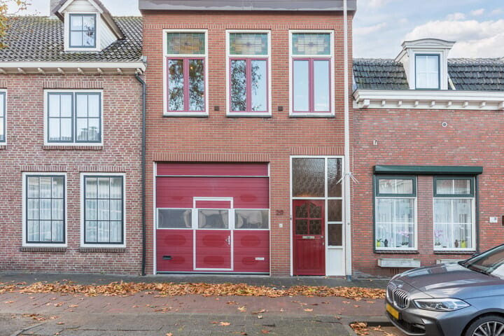 Tussenwoning te koop: Boutershemstraat 29A, Bergen Op Zoom