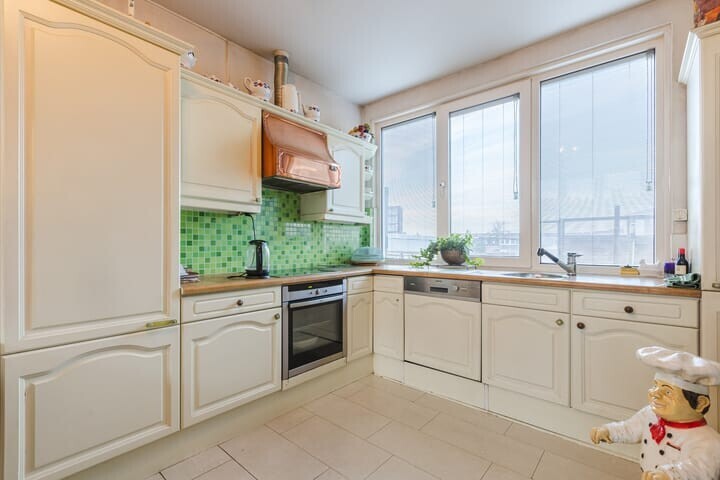 Tussenwoning te koop: Boutershemstraat 29A, Bergen Op Zoom