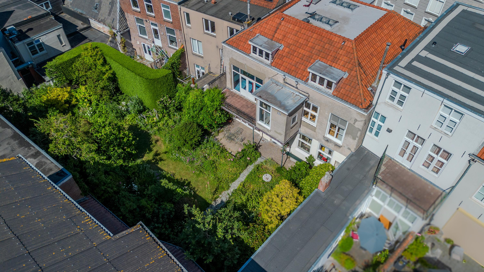 Tussenwoning te koop: Hoogstraat 8, Bergen Op Zoom