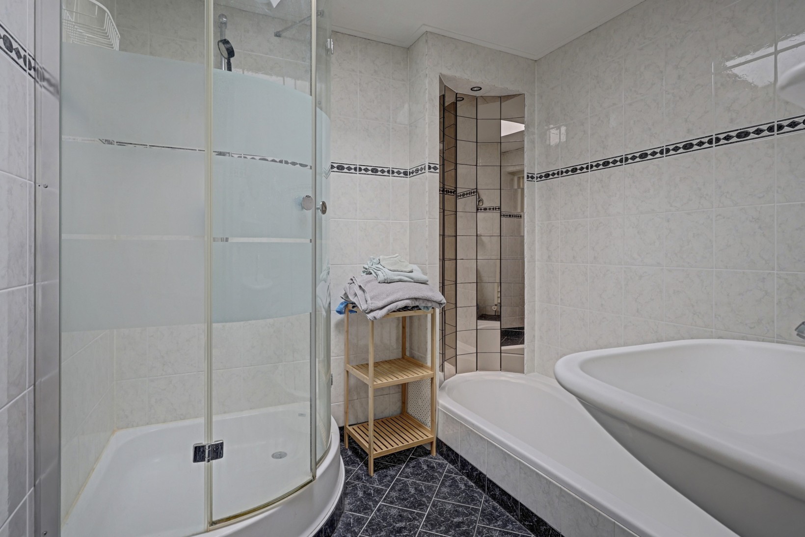 Hoekwoning te koop: Kleine Kerkstraat 7, Bergen Op Zoom