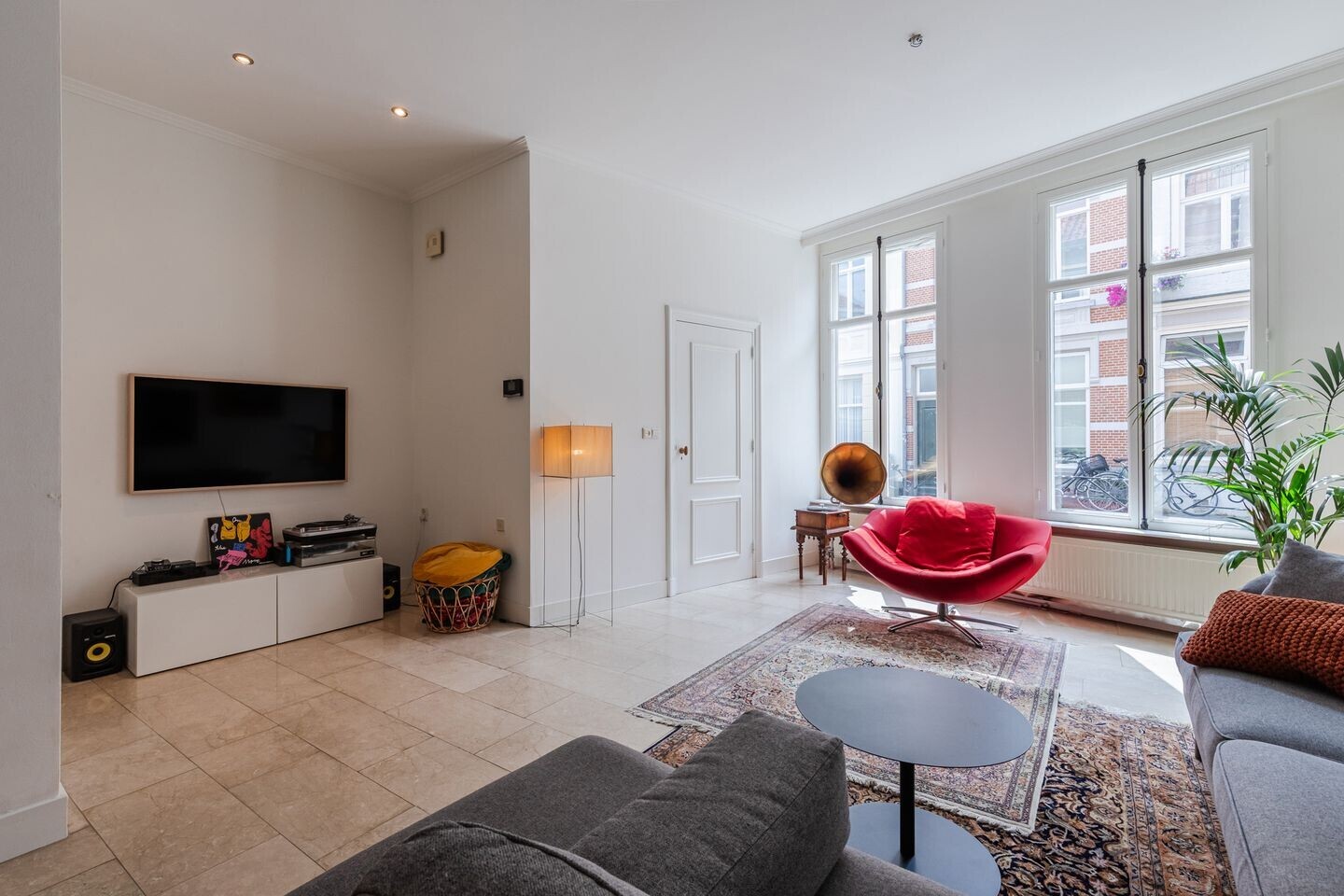 Tussenwoning te koop: Steenbergsestraat 36, Bergen Op Zoom
