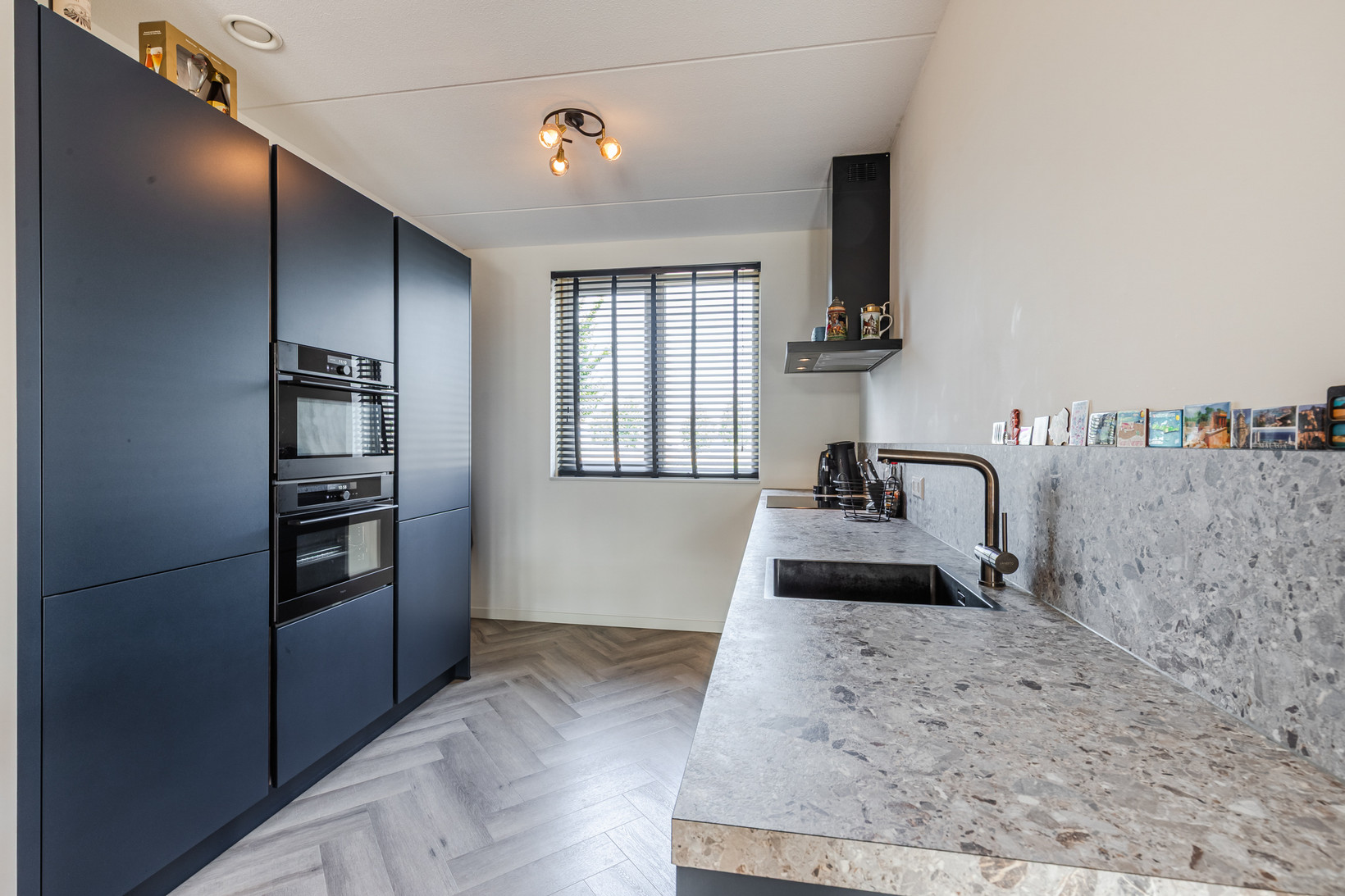 Tussenwoning te koop: Colognekaai 68, Bergen Op Zoom