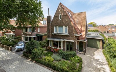 Noordzijde. 33