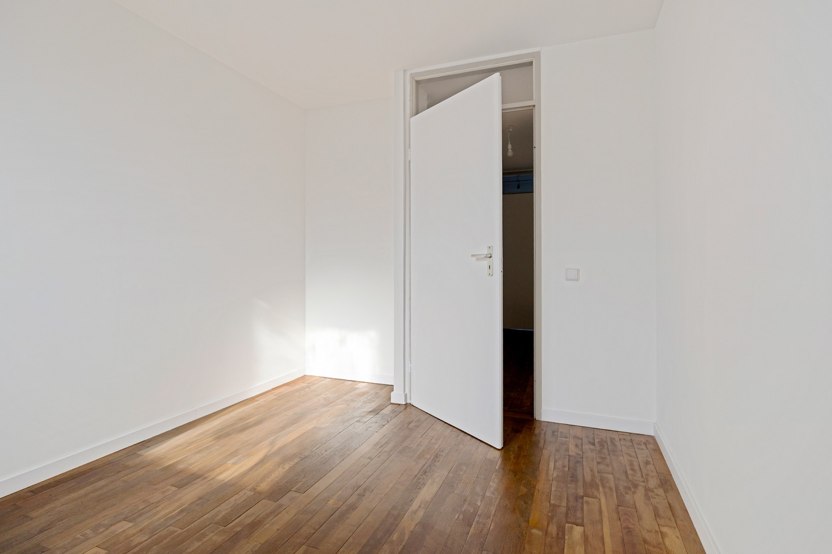 Tussenwoning te koop: Asterstraat 37, Bergen Op Zoom