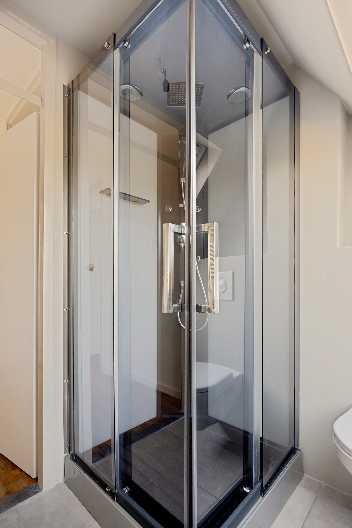 Tussenwoning te koop: Asterstraat 37, Bergen Op Zoom