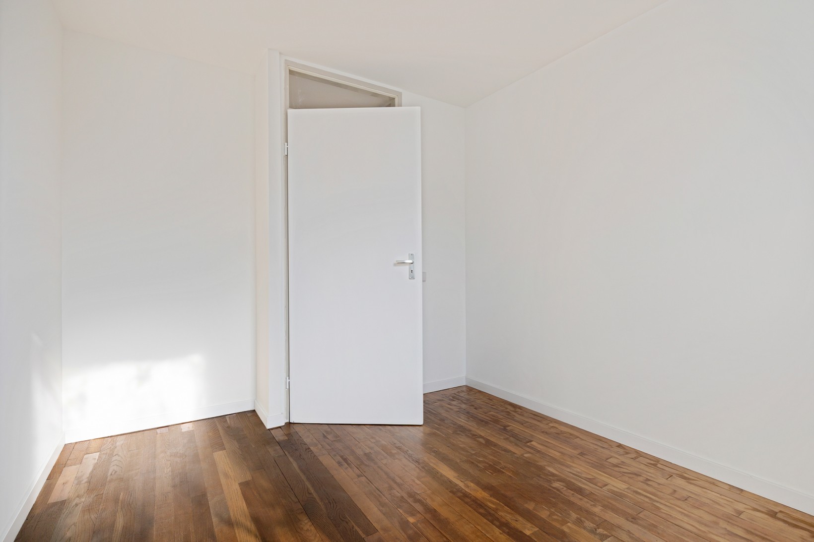 Tussenwoning te koop: Asterstraat 37, Bergen Op Zoom