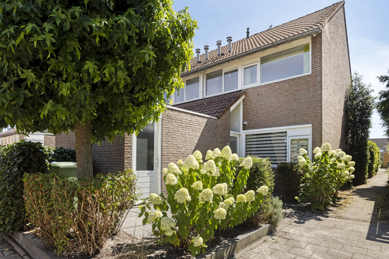 Hoekwoning te koop: Frederik Maystraat 2, Bergen Op Zoom