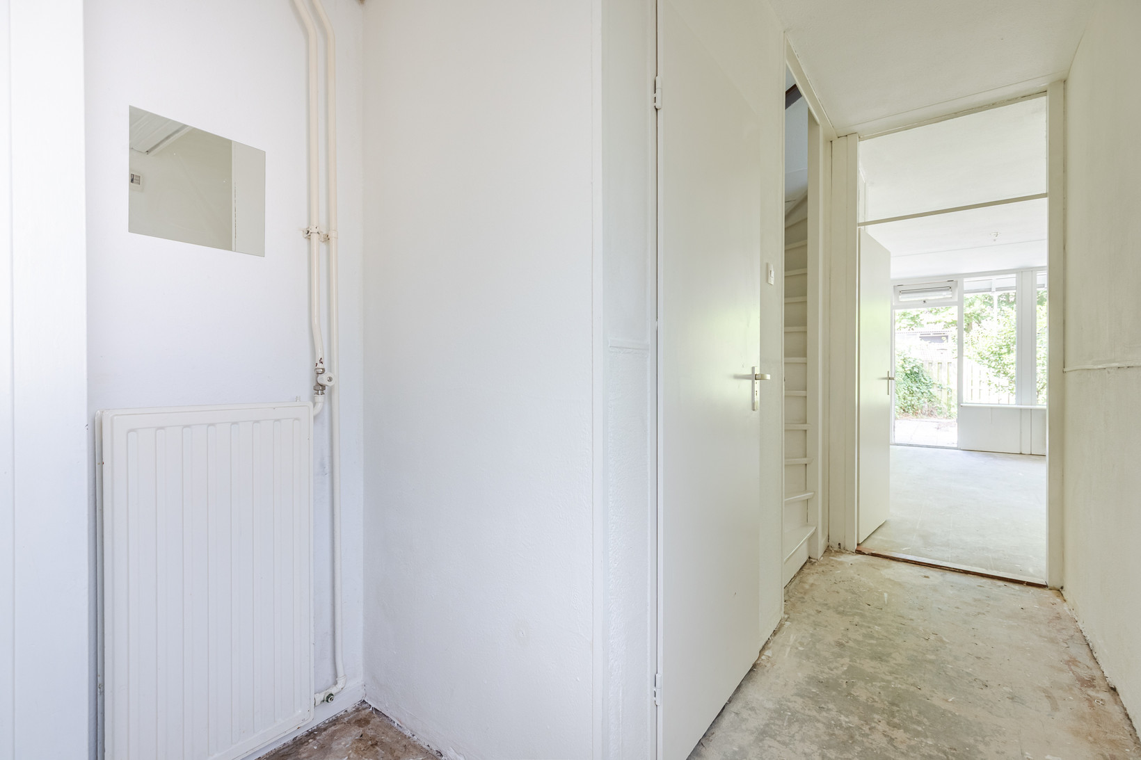 Tussenwoning te koop: Lambertijnenlaan 111, Bergen Op Zoom
