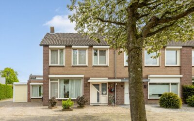 Dostalstraat 20