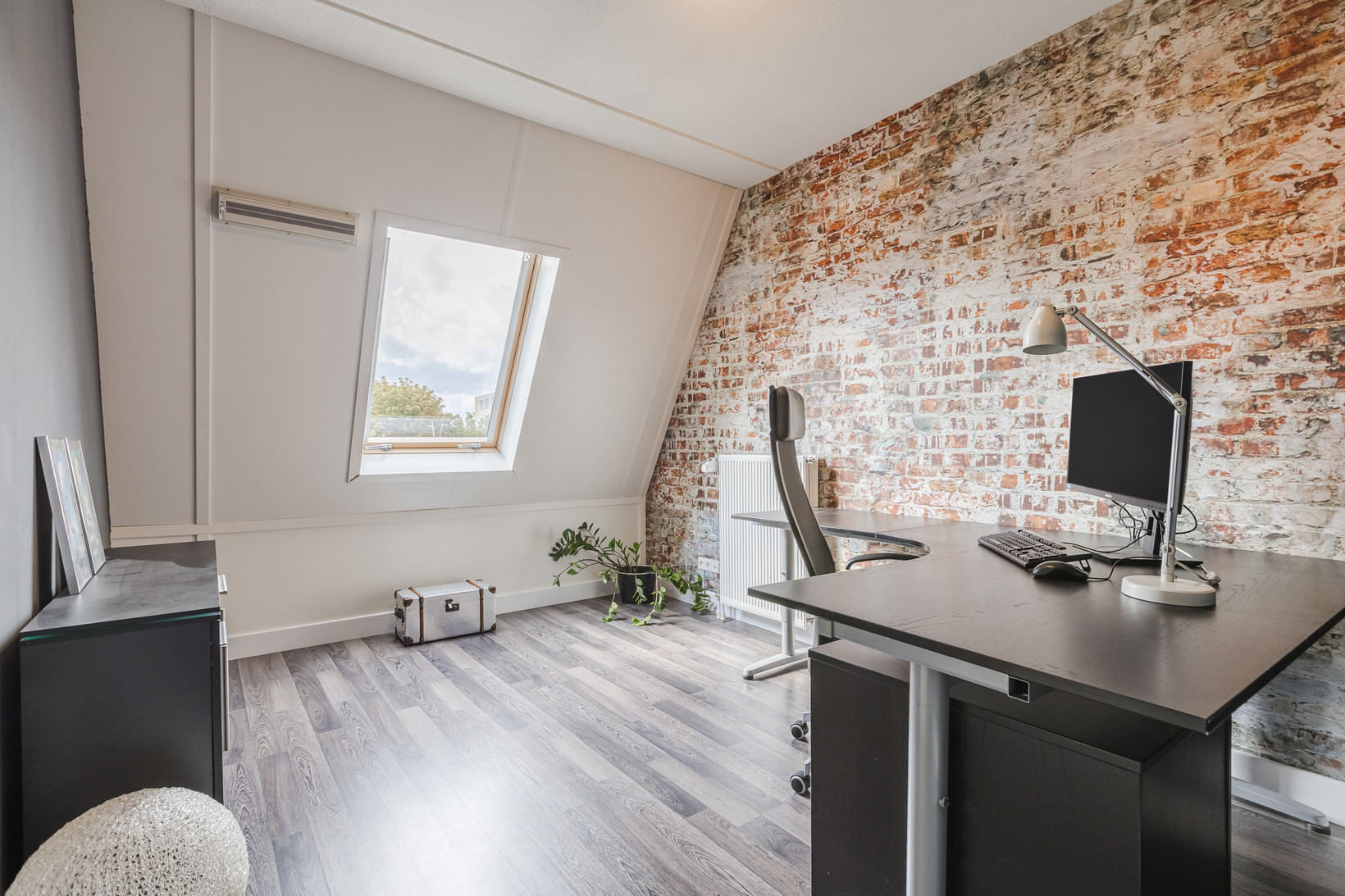 Tussenwoning te koop: Strandgaper 154, Bergen Op Zoom