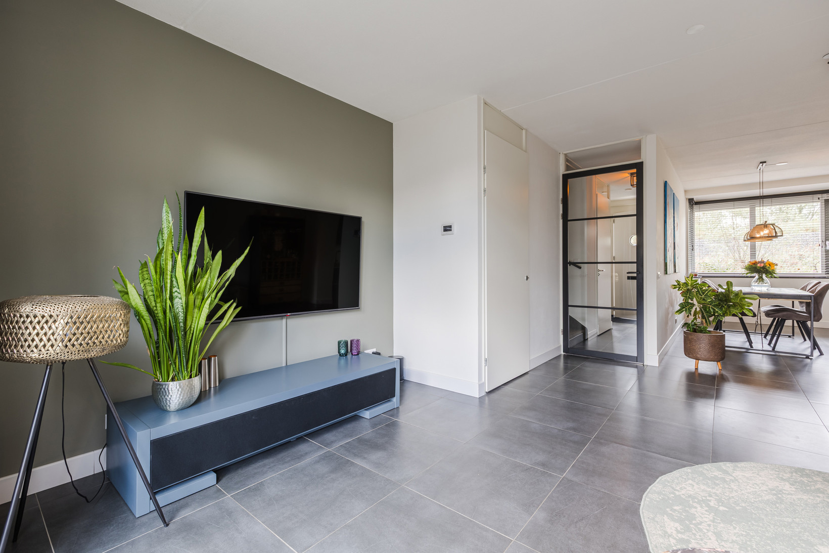 Tussenwoning te koop: Strandgaper 154, Bergen Op Zoom
