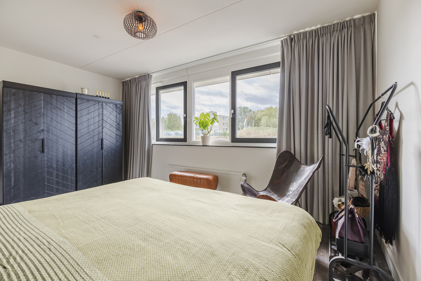 Tussenwoning te koop: Strandgaper 154, Bergen Op Zoom