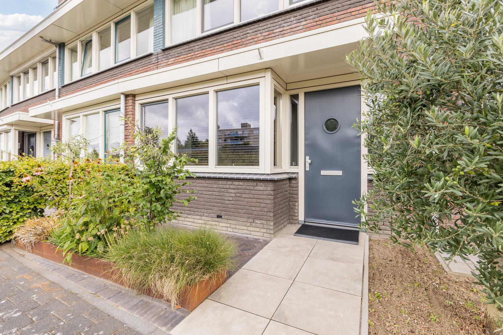 Tussenwoning te koop: Strandgaper 154, Bergen Op Zoom
