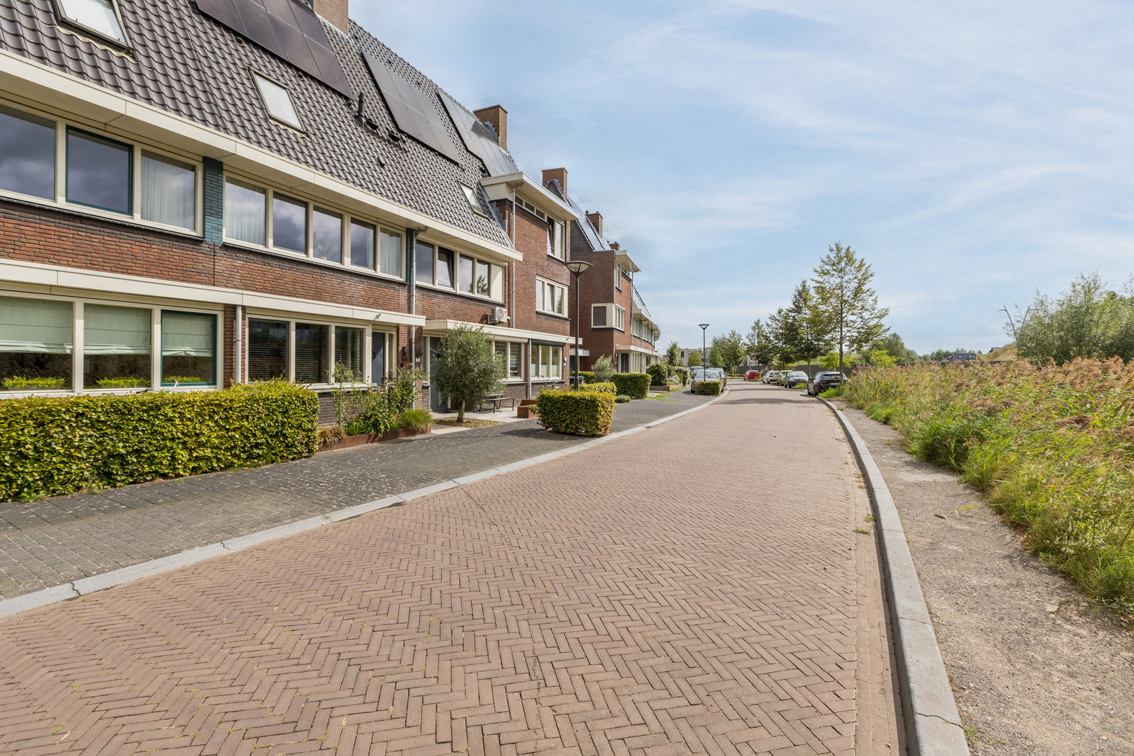 Tussenwoning te koop: Strandgaper 154, Bergen Op Zoom