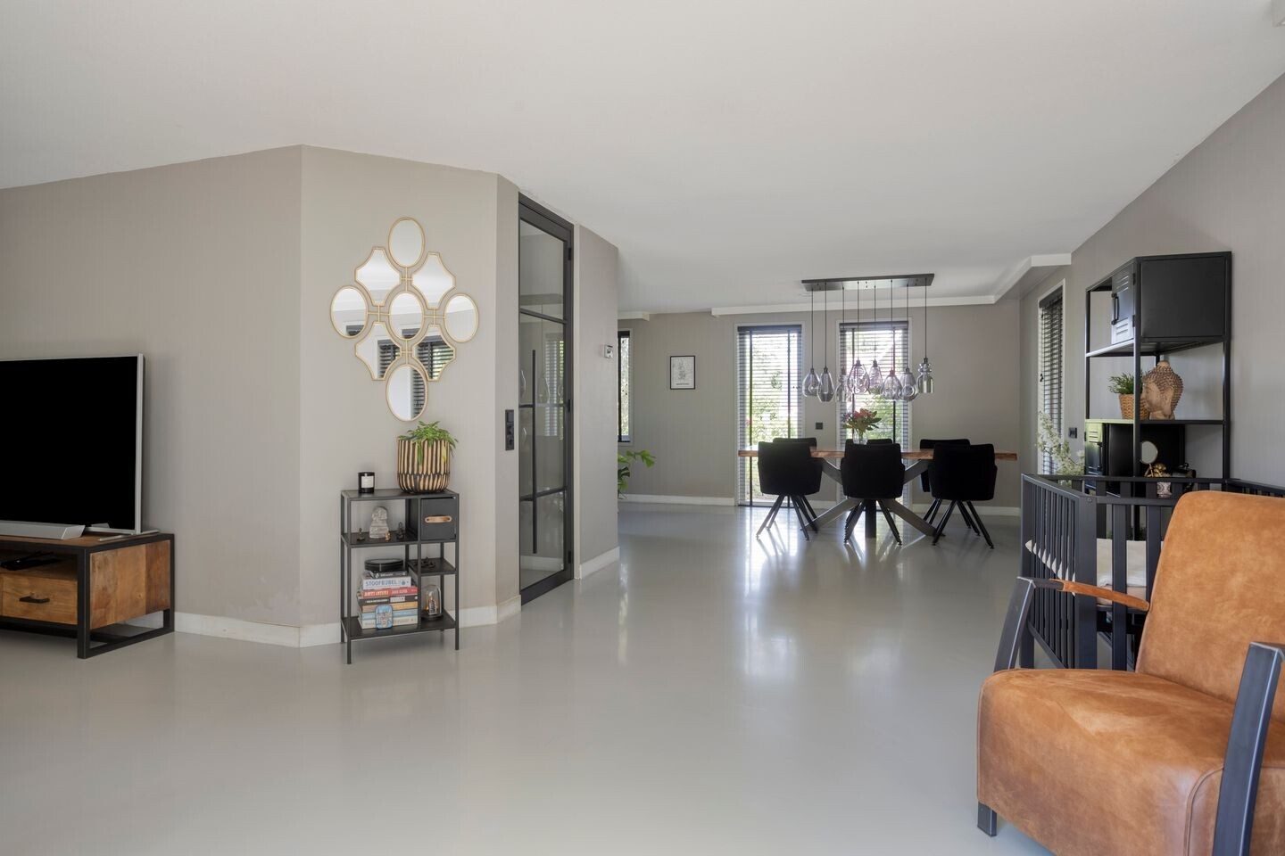 Vrijstaande woning te koop: Colijnspolder 5, Bergen Op Zoom