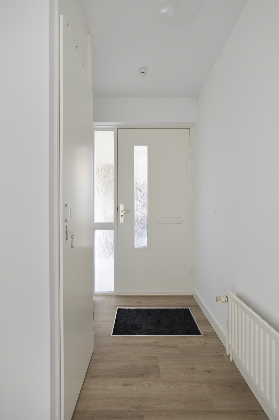 Tussenwoning te koop: Zwartewaal 47, Bergen Op Zoom