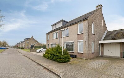 Zwartewaal 47