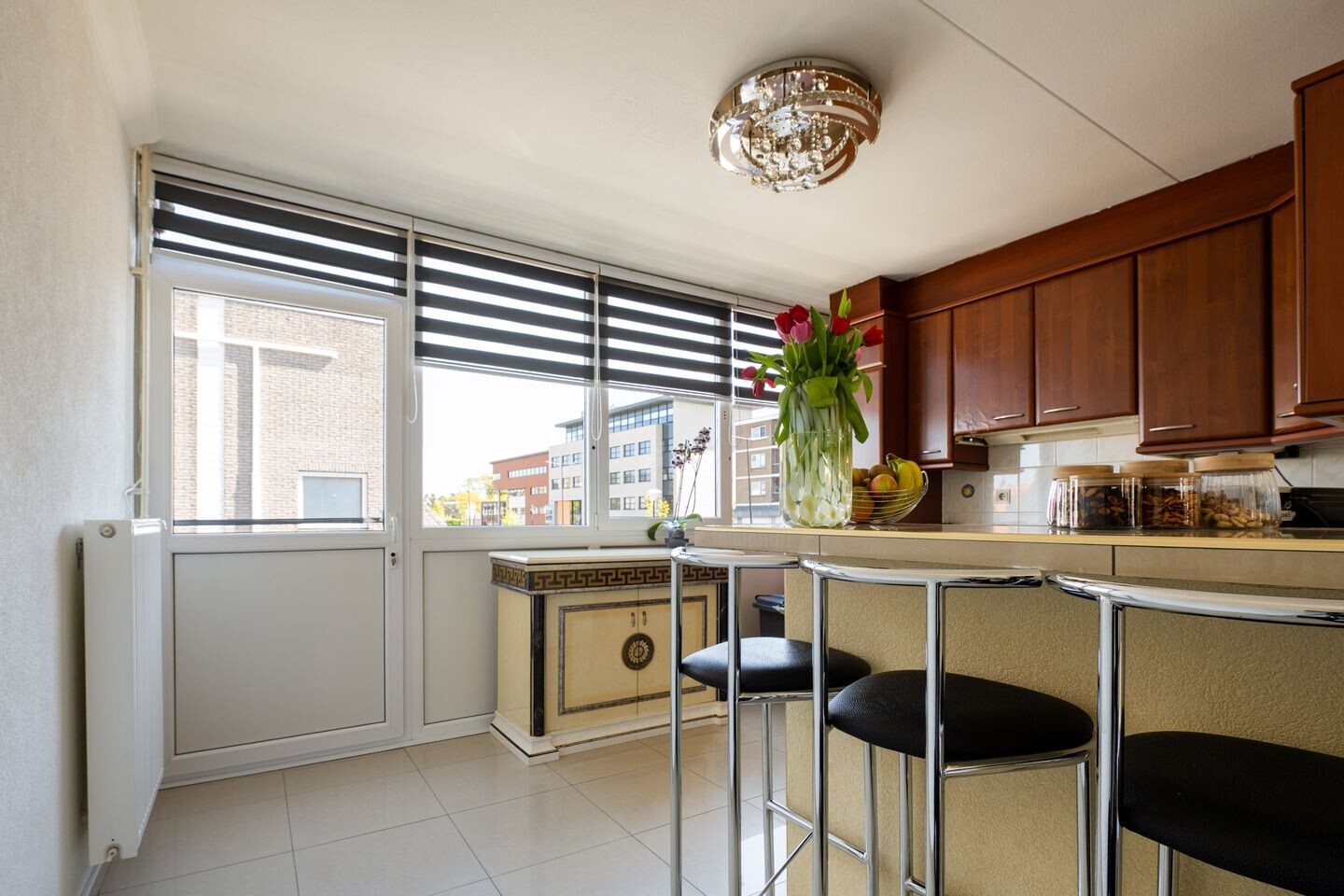 Tussenwoning te koop: Klimopstraat 16, Bergen Op Zoom
