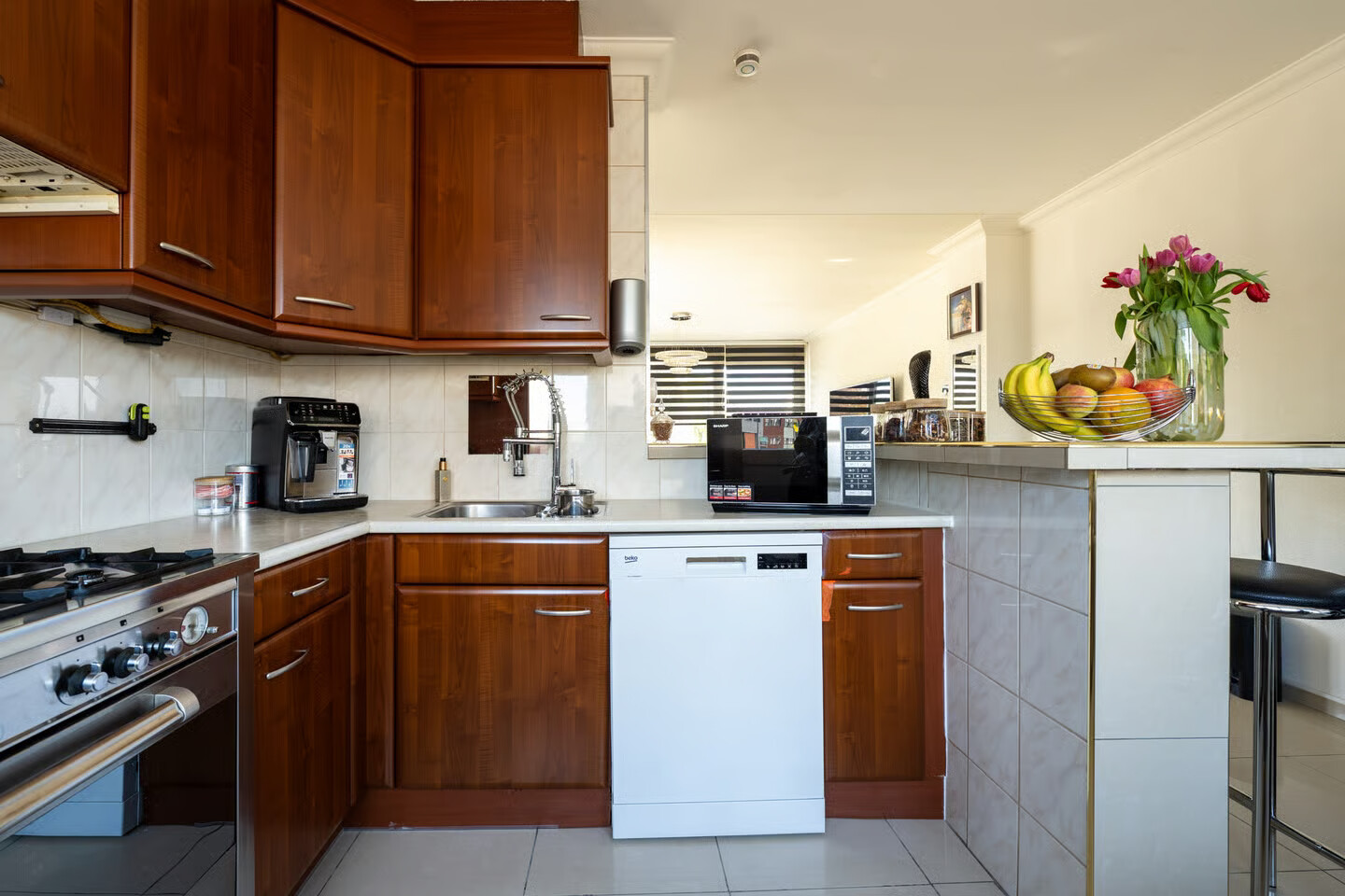 Tussenwoning te koop: Klimopstraat 16, Bergen Op Zoom