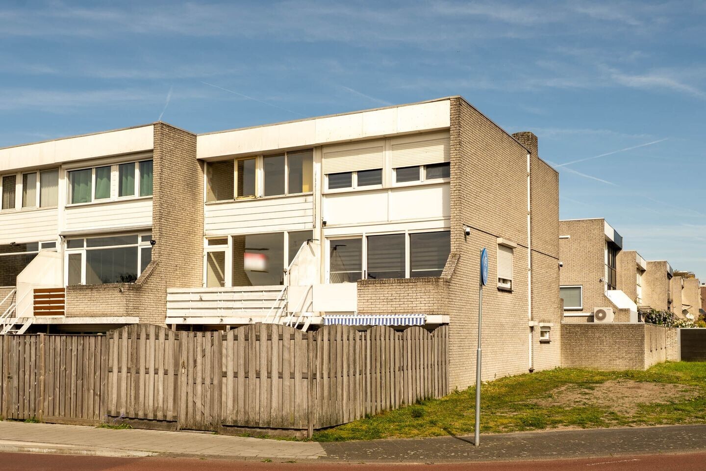 Tussenwoning te koop: Klimopstraat 16, Bergen Op Zoom