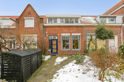 Parallelweg 100