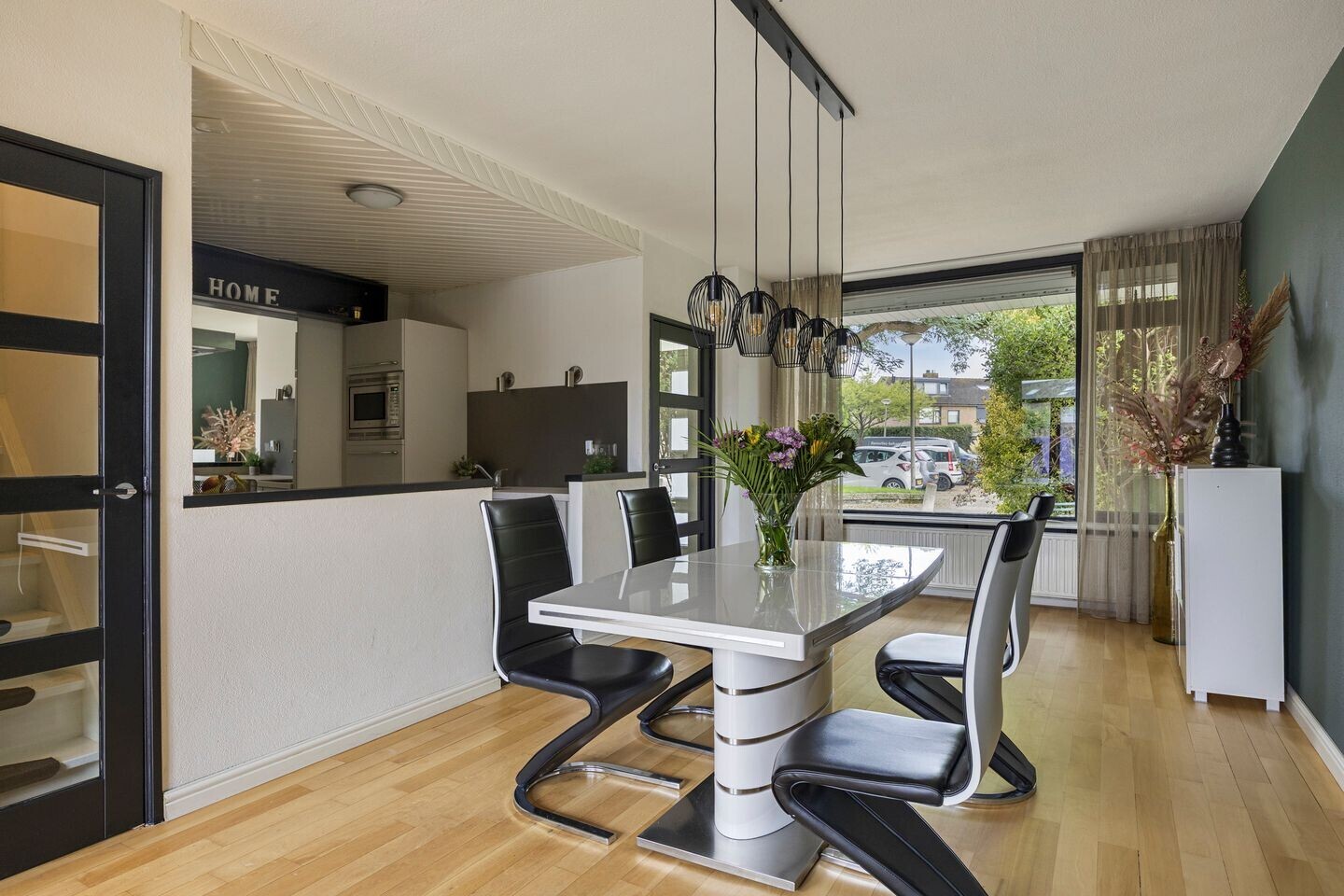 Tussenwoning te koop: Kruidhof 21, Bergen Op Zoom