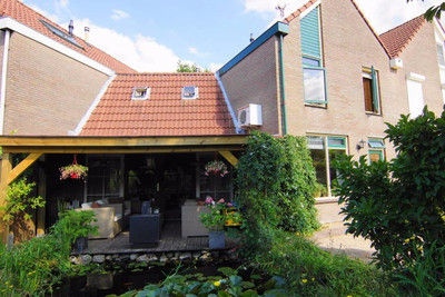 de Eik 16