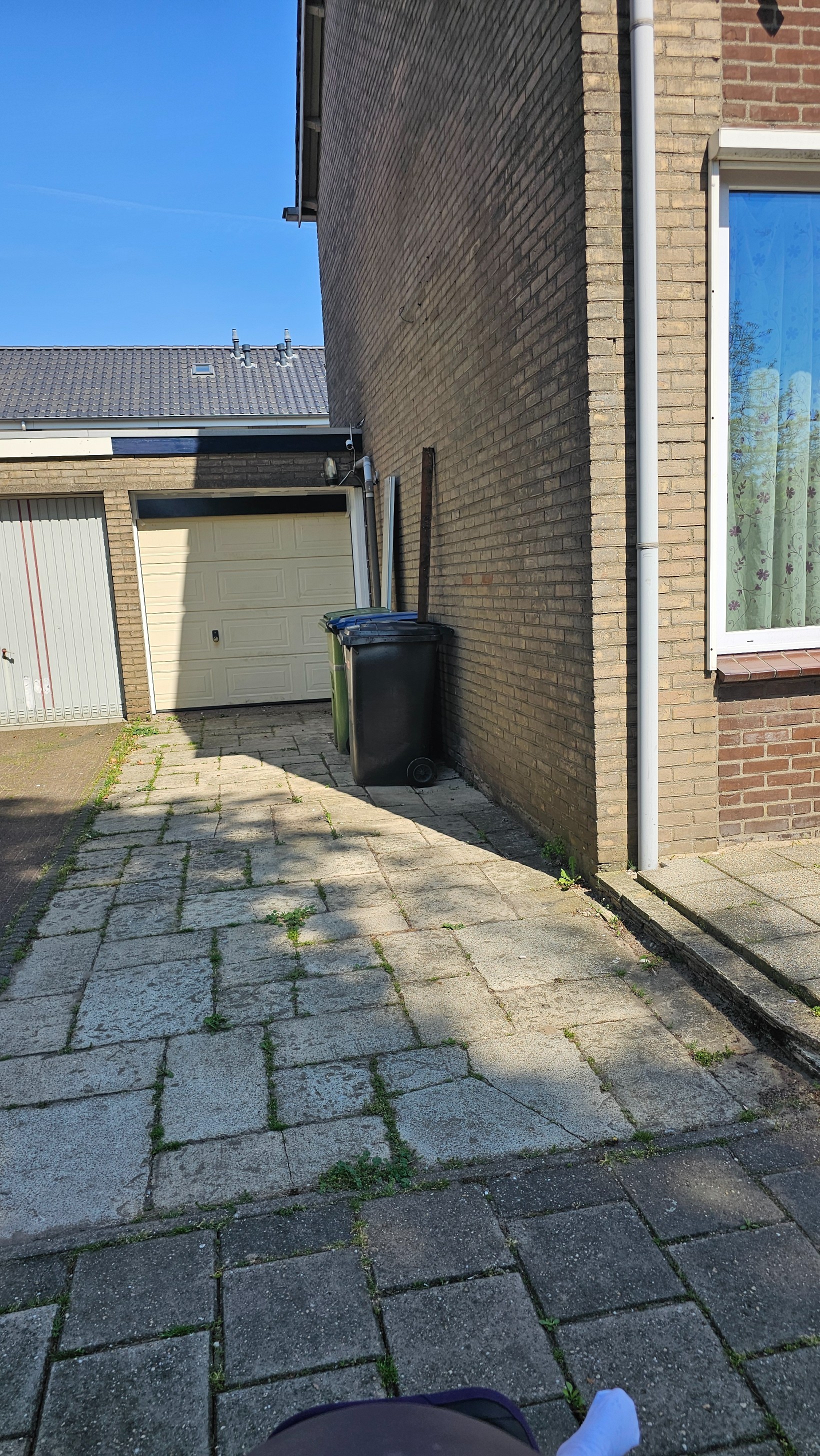 Tussenwoning te koop: Mgr Frenckenstraat 21, Hoogerheide