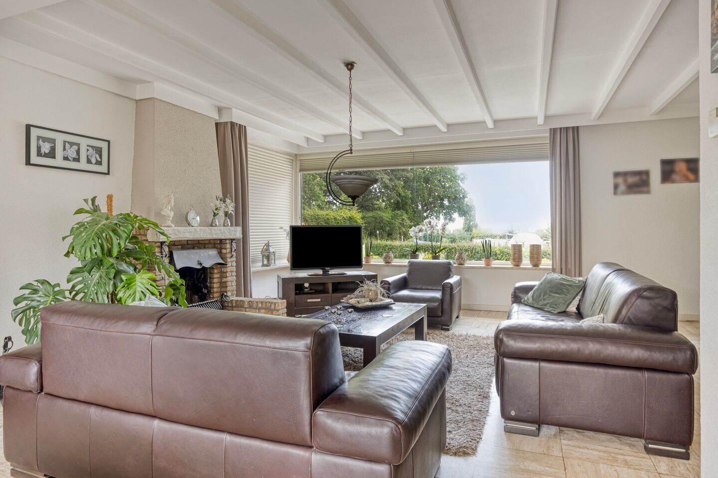 Vrijstaande woning te koop: Rijzendeweg 26, Woensdrecht