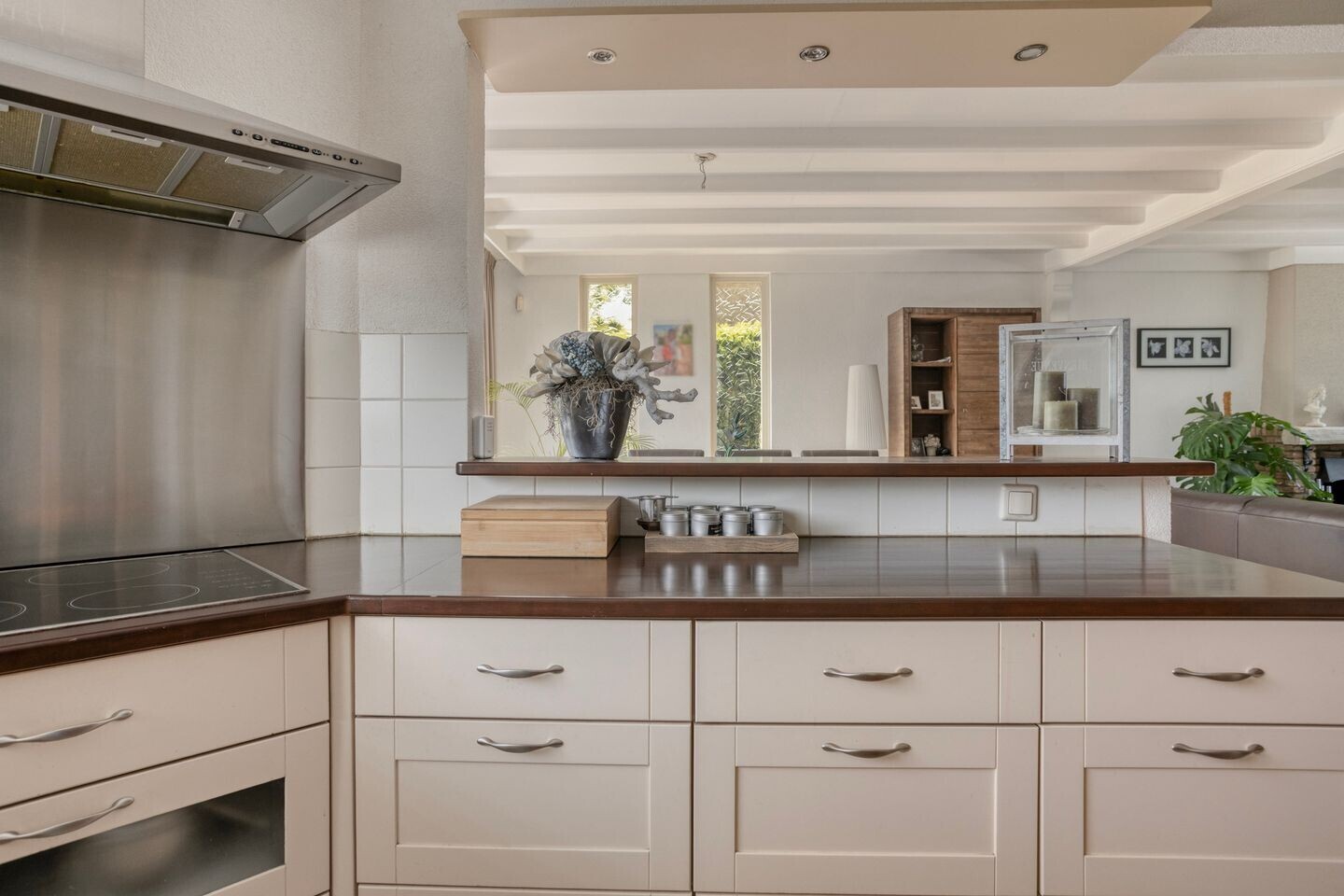 Vrijstaande woning te koop: Rijzendeweg 26, Woensdrecht
